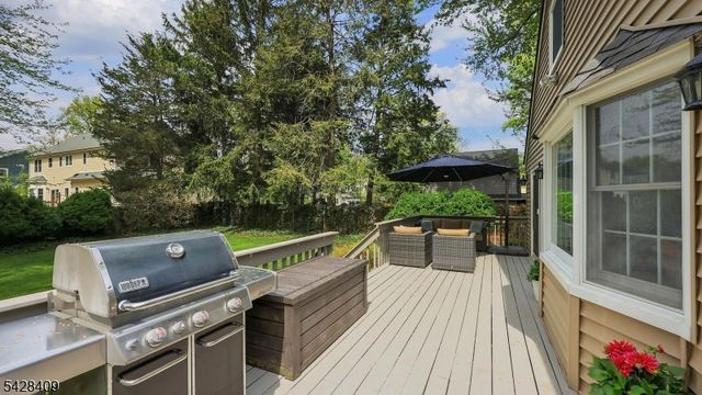 740 Willow Grove Rd, Westfield Town, NJ 07090