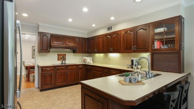 740 Willow Grove Rd, Westfield Town, NJ 07090