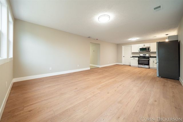 2112 101st Avenue, Otsego, MI 49078