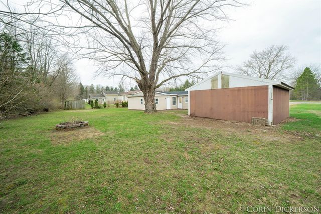 2112 101st Avenue, Otsego, MI 49078