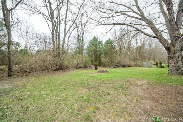 2112 101st Avenue, Otsego, MI 49078