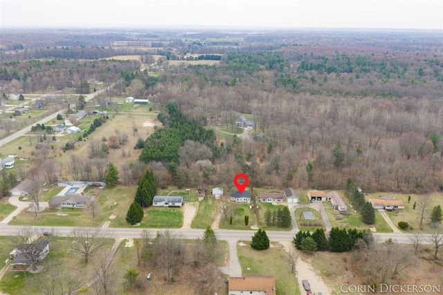 2112 101st Avenue, Otsego, MI 49078