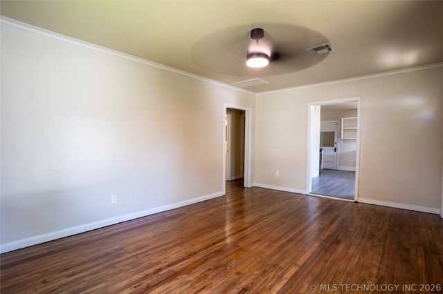 4528 E 4th Place, Tulsa, OK 74112
