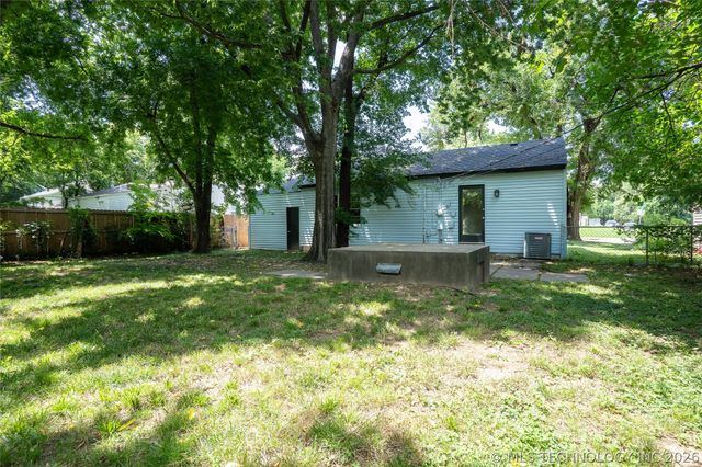 4528 E 4th Place, Tulsa, OK 74112