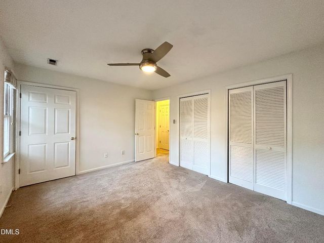 5649 Hamstead Crossing, Raleigh, NC 27612