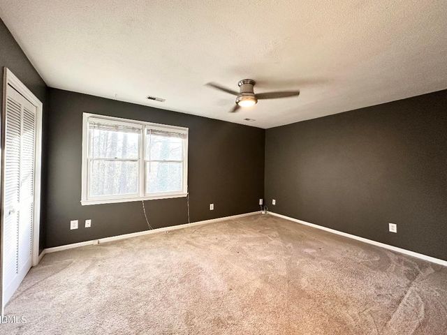 5649 Hamstead Crossing, Raleigh, NC 27612