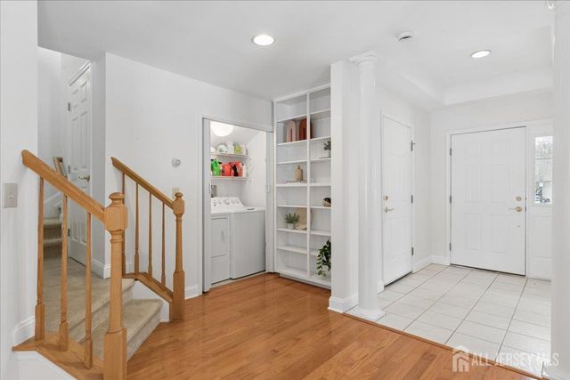 45 Hedge Row Road, Plainsboro, NJ 08540