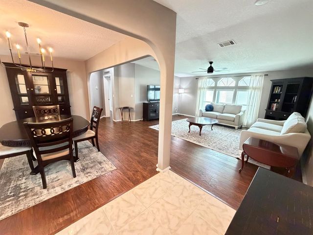 3717 Fetterbush Court, Port St. Lucie, FL 34952