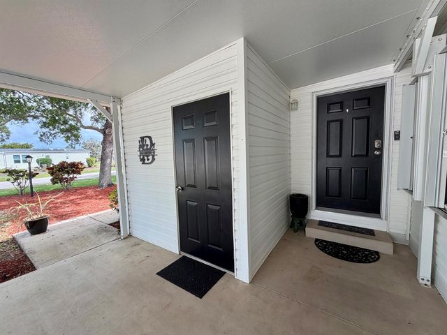 3717 Fetterbush Court, Port St. Lucie, FL 34952