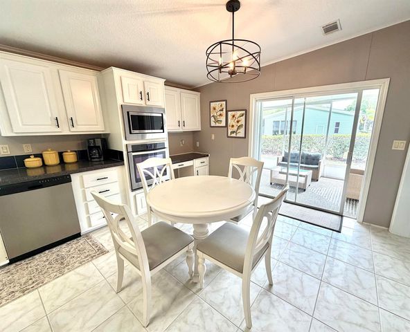 3717 Fetterbush Court, Port St. Lucie, FL 34952