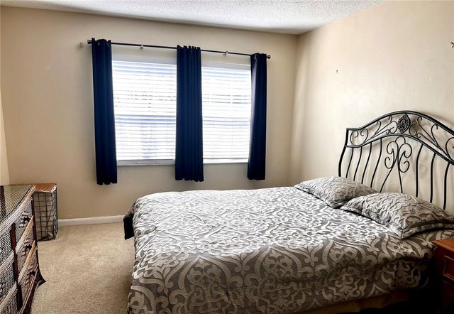 8300 BARDMOOR BOULEVARD 105, Seminole, FL 33777