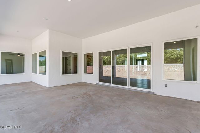 6418 CADENCE RIVER Drive, El Paso, TX 79932