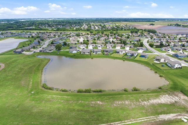 13038 W Blake ct, Wichita, KS 67235