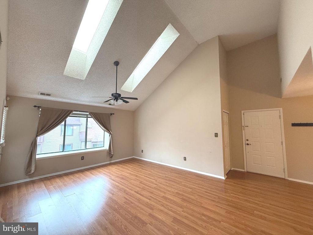 5115C ABERDEEN DR, Mount Laurel, NJ 08054