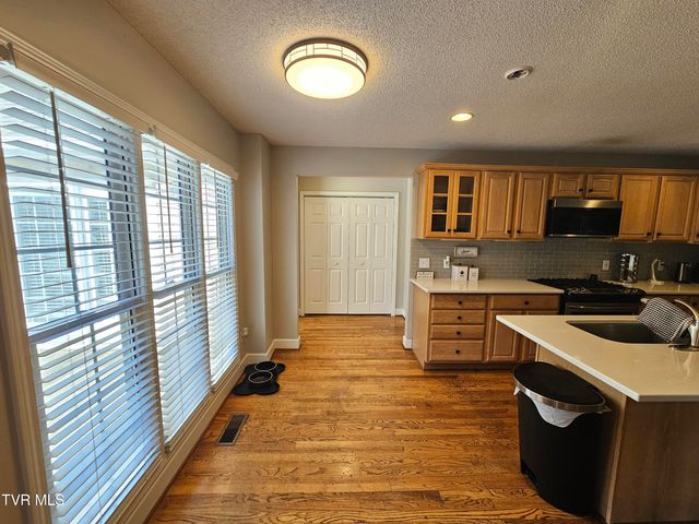 212 Chatham Road, Bristol, TN 37620