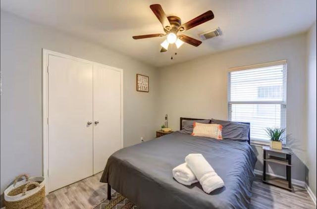 13131 Dawn Hollow Lane, Houston, TX 77072