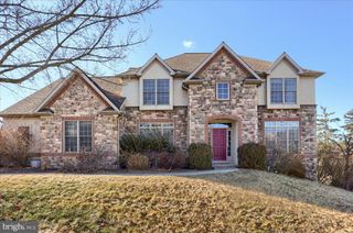 704 GODDARD DRIVE, York, PA 17402