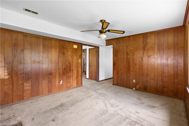 1358 Coral Pl, Hampton, VA 23669