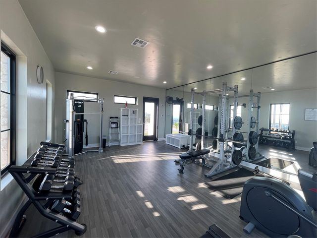 97 Hidden CV, Kingsland, TX 78639