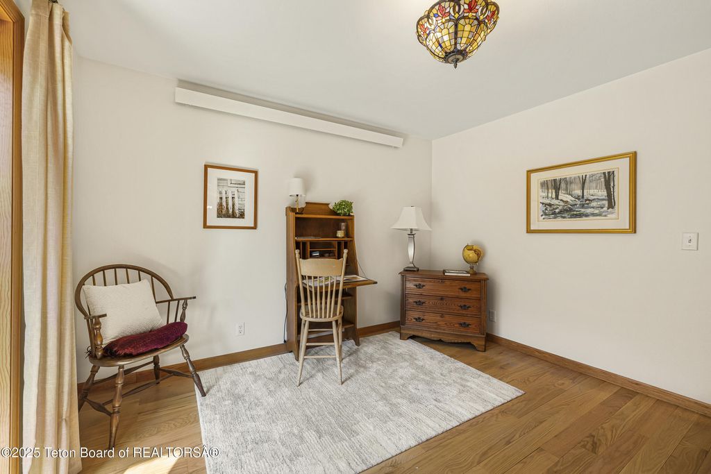 20/22 W KARNS Avenue, Jackson, WY 83001 photo 15