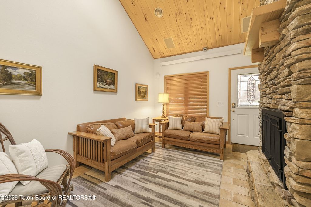 20/22 W KARNS Avenue, Jackson, WY 83001 photo 20