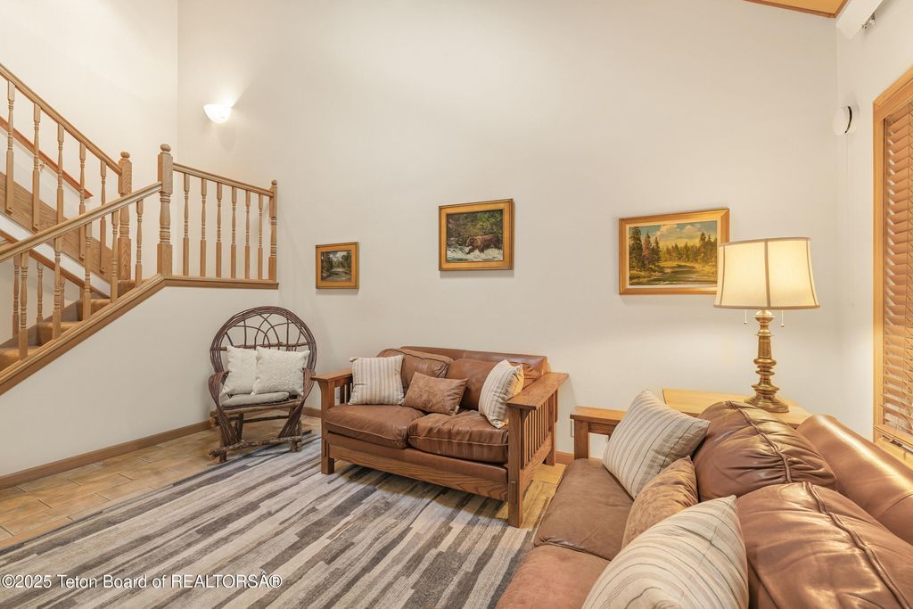 20/22 W KARNS Avenue, Jackson, WY 83001 photo 21