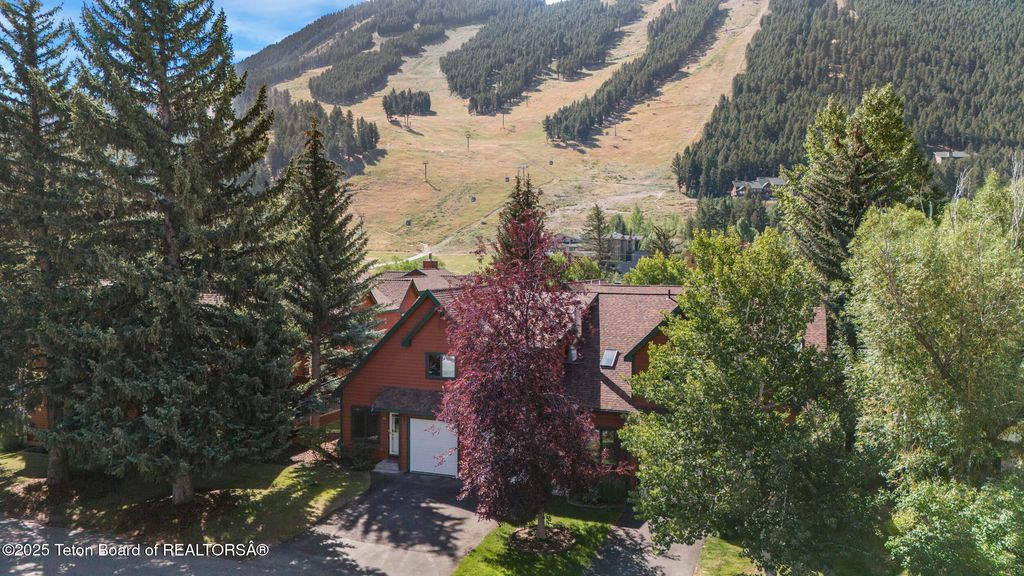 20/22 W KARNS Avenue, Jackson, WY 83001 photo 28