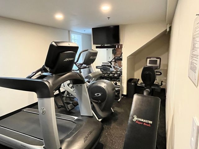 60 Dudley 25, Chelsea, MA 02150