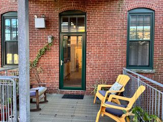 60 Dudley 25, Chelsea, MA 02150