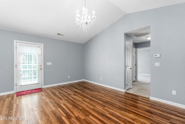 7618 Silveredge Way, Knoxville, TN 37918