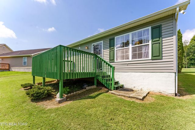 7618 Silveredge Way, Knoxville, TN 37918