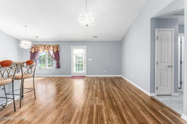 7618 Silveredge Way, Knoxville, TN 37918