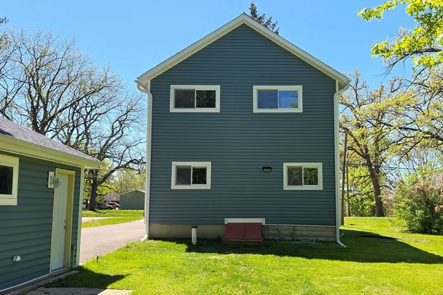 15018 W Russell Road, Zion, IL 60099
