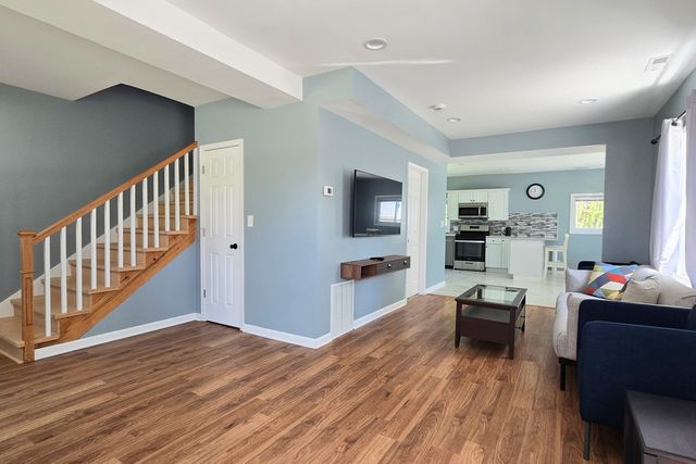 15018 W Russell Road, Zion, IL 60099