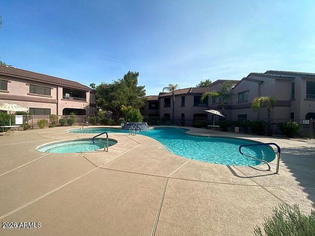 9555 E Raintree Drive Unit 2017, Scottsdale, AZ 85260
