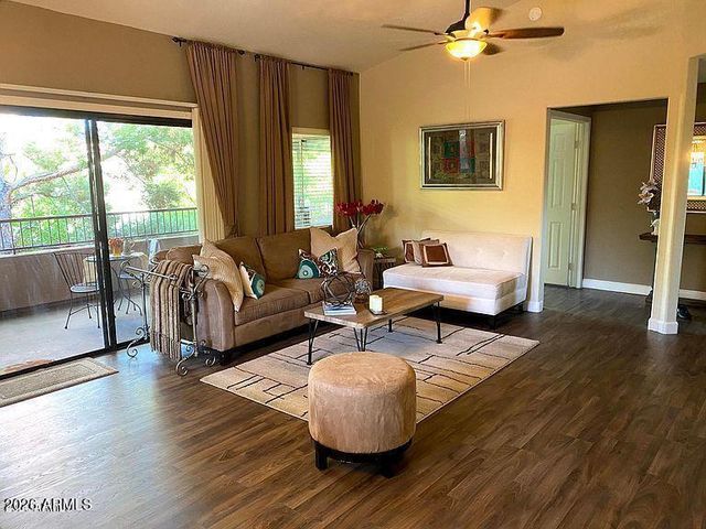 9555 E Raintree Drive Unit 2017, Scottsdale, AZ 85260