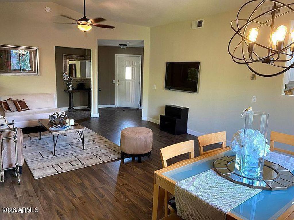 9555 E Raintree Drive Unit 2017, Scottsdale, AZ 85260