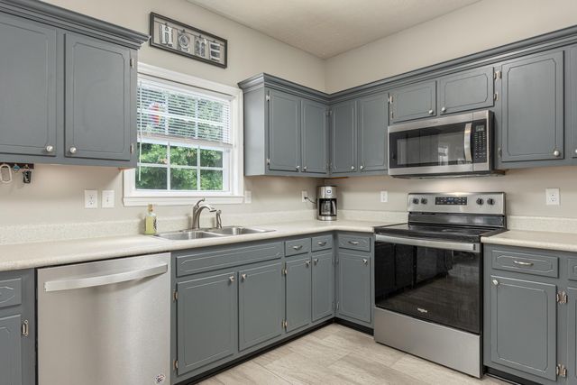 7754 Prince Drive, Ooltewah, TN 37363