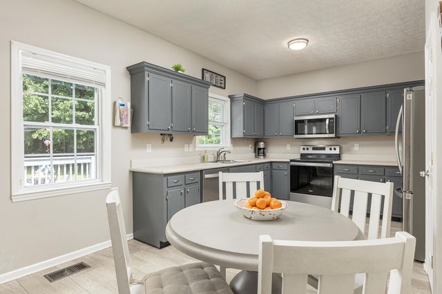 7754 Prince Drive, Ooltewah, TN 37363