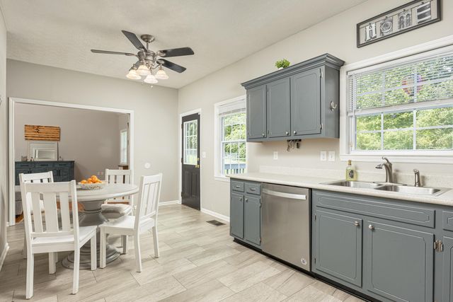 7754 Prince Drive, Ooltewah, TN 37363