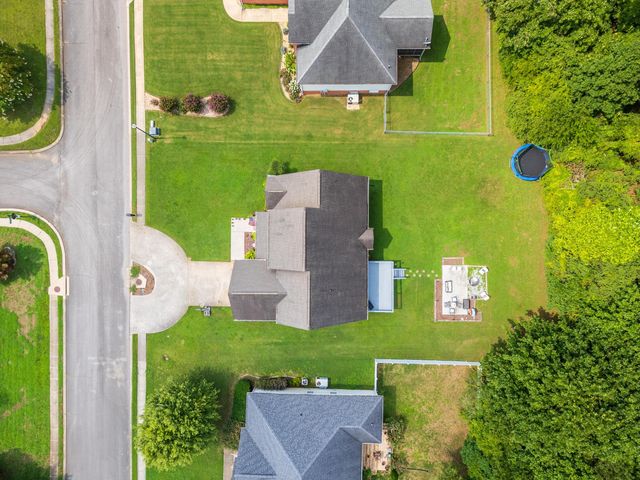 7754 Prince Drive, Ooltewah, TN 37363