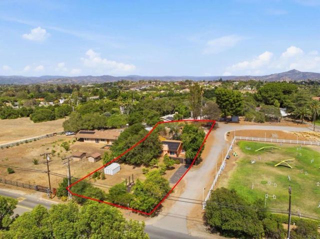 2622 Bernardo Avenue, Escondido, CA 92029