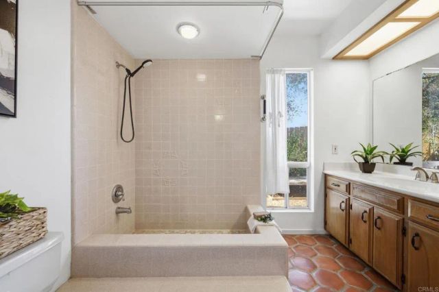 2622 Bernardo Avenue, Escondido, CA 92029