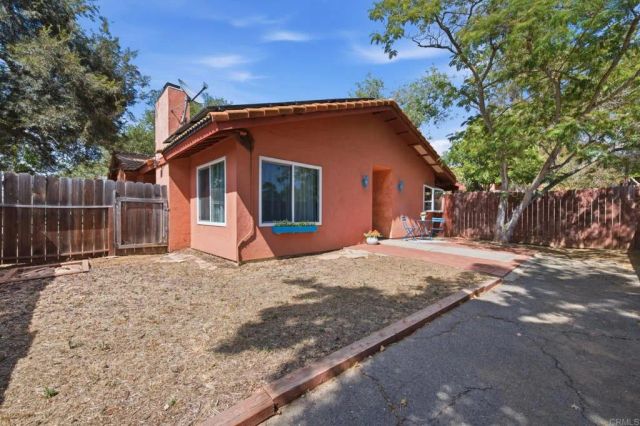 2622 Bernardo Avenue, Escondido, CA 92029