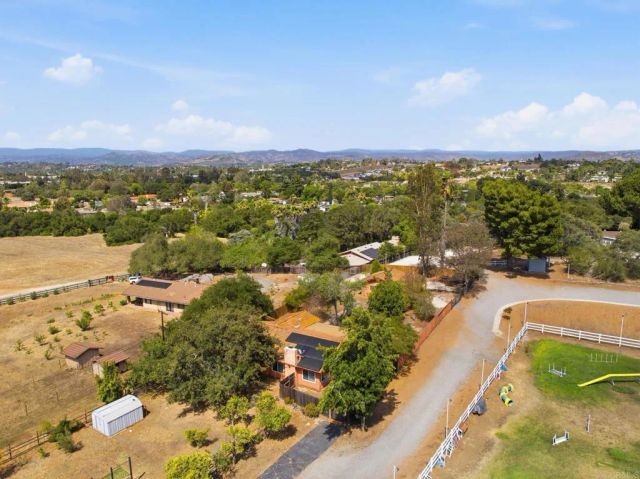 2622 Bernardo Avenue, Escondido, CA 92029