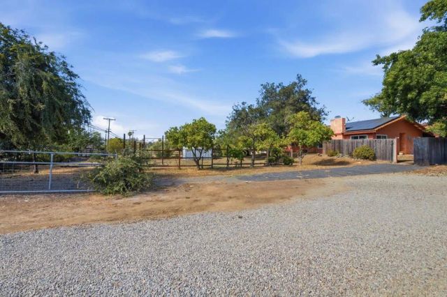 2622 Bernardo Avenue, Escondido, CA 92029