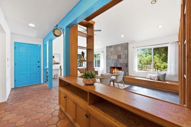 2622 Bernardo Avenue, Escondido, CA 92029