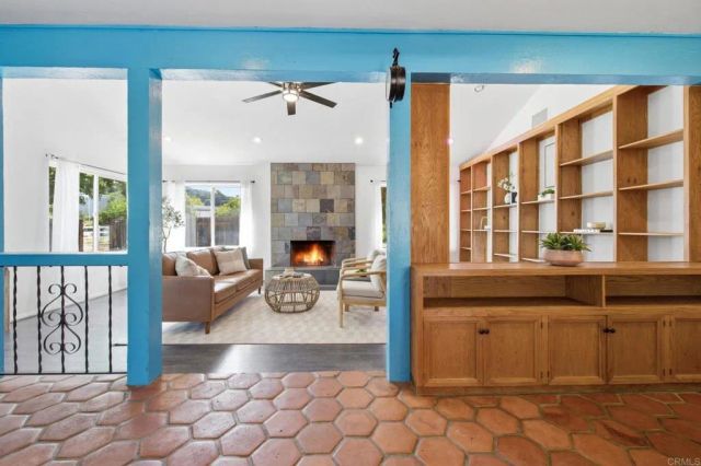 2622 Bernardo Avenue, Escondido, CA 92029