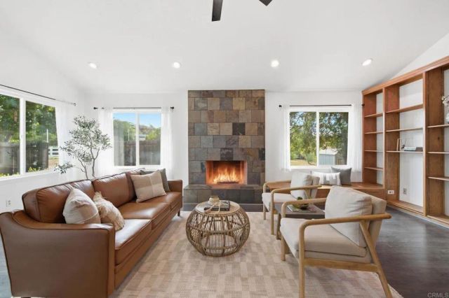 2622 Bernardo Avenue, Escondido, CA 92029