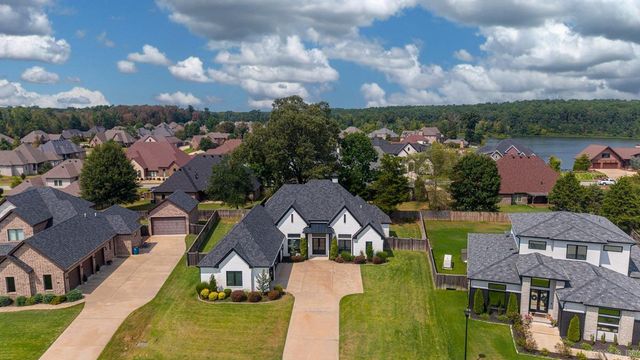 6845 Hilo Avenue, Benton, AR 72019